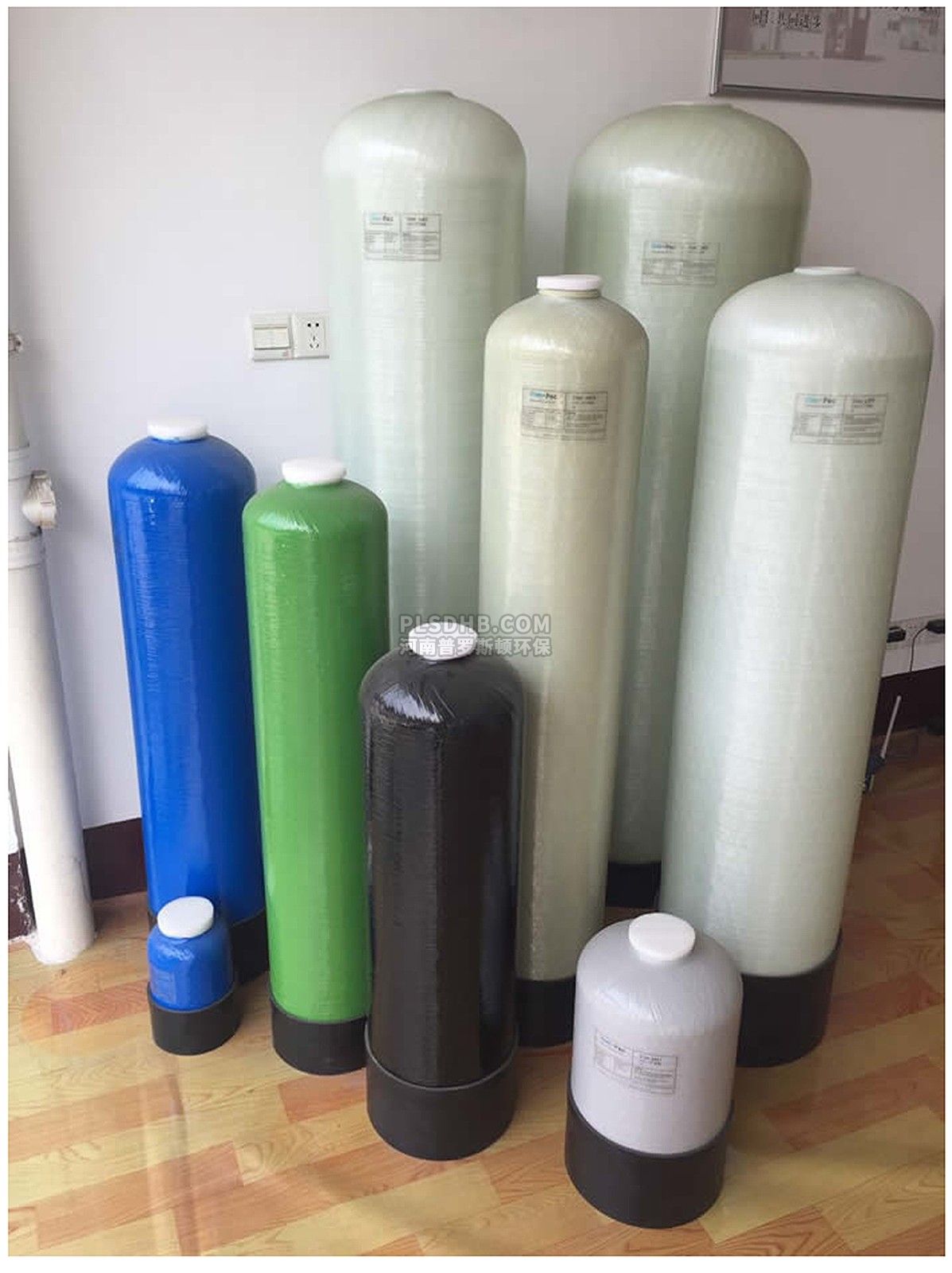 沁源彩色FRP玻璃钢过滤罐软水机配件